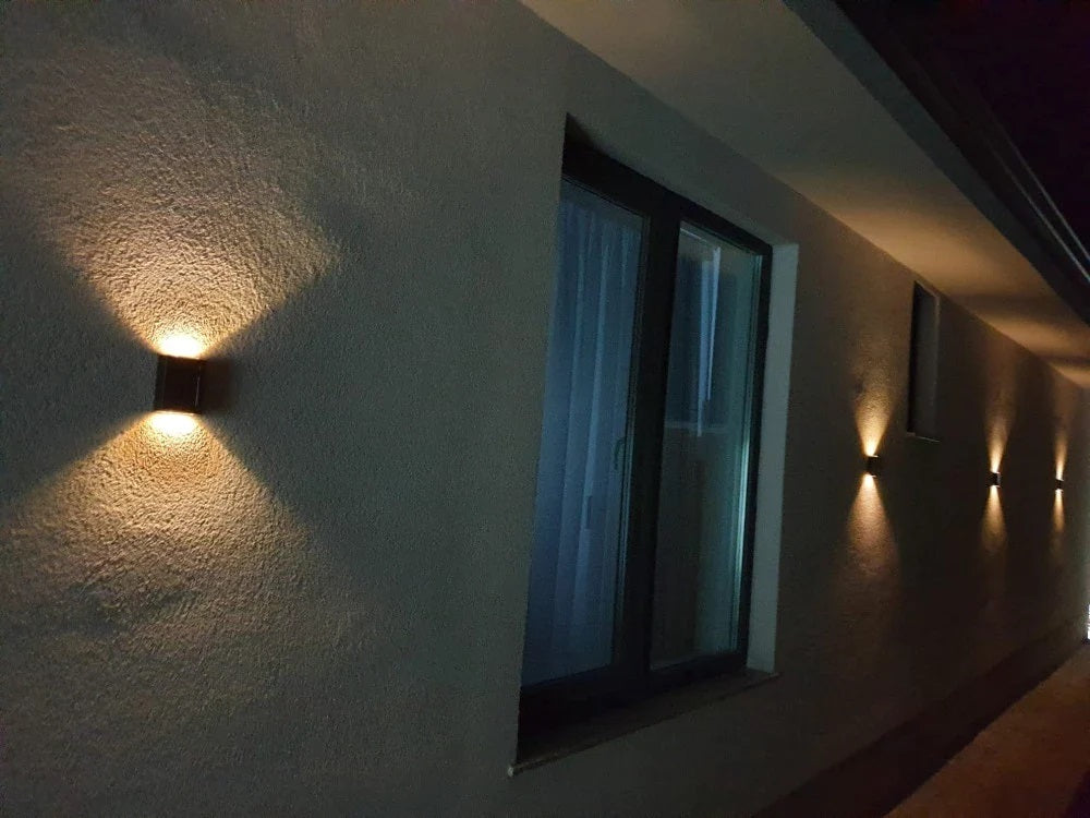 Set 8 x lampi solare pentru perete exterior, iluminare sus-jos