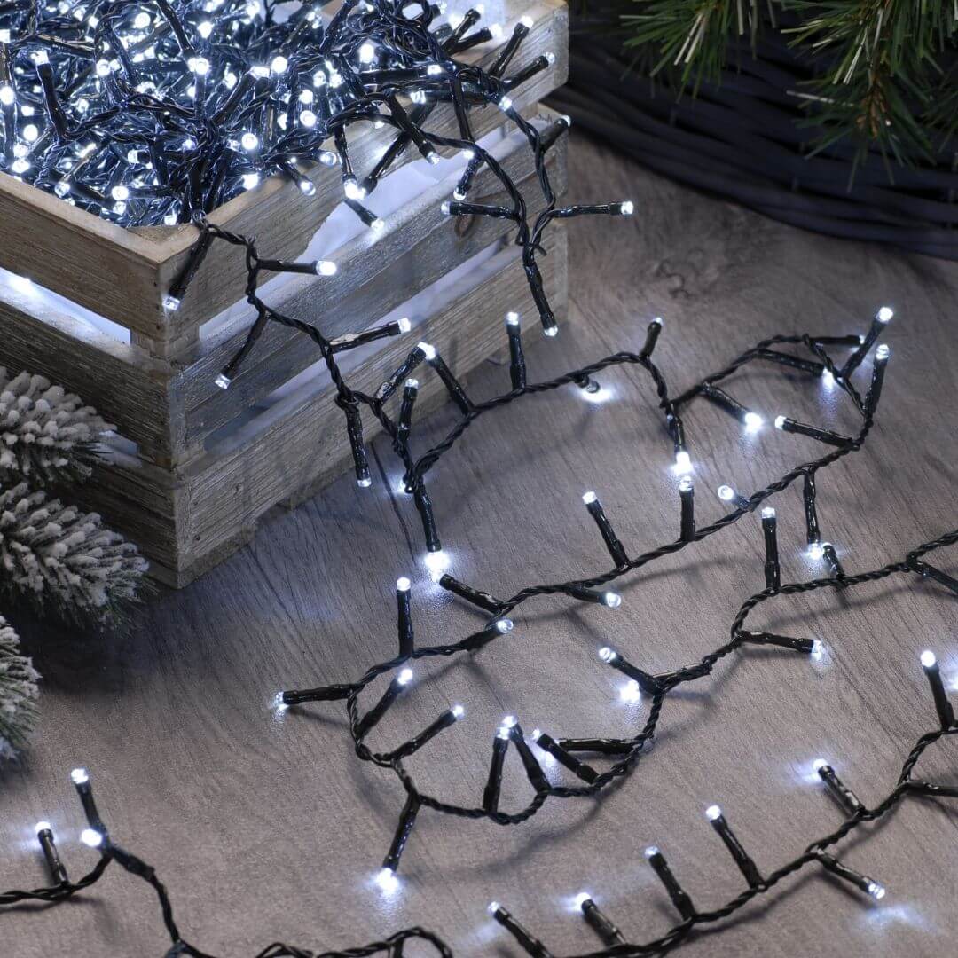 Instalatie de Craciun, 50 m, LED, Tip Liniara, Fir Negru, 250 LED-uri, Alb Rece